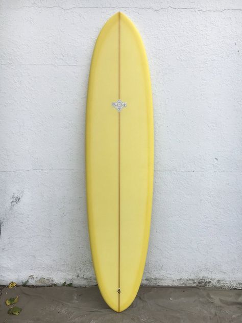 Paul Surf Eggsperience Surfboards Aesthetic, Surfboard Aesthetic, Beach Bum Aesthetic, Yellow Surfboard, Portugal Surf, Surfboard Art Design, Surfboard Painting, Surfer Vibes, Surfboard Shapes