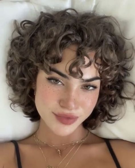 Super Short Curly Haircuts For Women, Perms Short Hair Women, Short Perm Hairstyle Women, Short Permed Hair With Bangs, Perm Ideas For Short Hair, Short Curly Haircuts Round Face, Mullet Curly Hairstyle Women, Short Short Curly Hair, 3b Short Hair