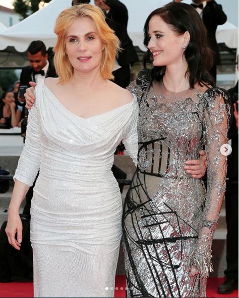 Eva Green and Emmanuelle Seigner at Cannes 2017. Emmanuelle Beart 90s, The Dreamers 2003 Eva Green, Emmanuelle Beart Blonde, Emmanuelle Seigner, Emmanuel Adebayor, The Dreamers Movie Eva Green, Miss Green, Cannes 2017, Jewish Heritage