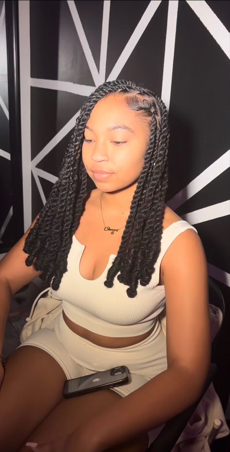 Lauren London Twists, Invisible Locs With Color In The Back, Medium Twist Hairstyles, Twists With Barrel Ends, Short Rope Twist, Short Soft Locs Shoulder Length, Mid Length Passion Twists, Braid Hair Styles For Black Women, Black Girls Hairstyles Twist