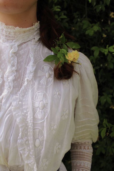 Edwardian Casual Dress, Edwardian Cottagecore, Edwardian Summer Fashion, Edwardian Photoshoot, 1890s Summer Dress, 1910s Summer Dress, Edwardian Summer Dress, Edwardian Floral Dress, Edwardian Aesthetic