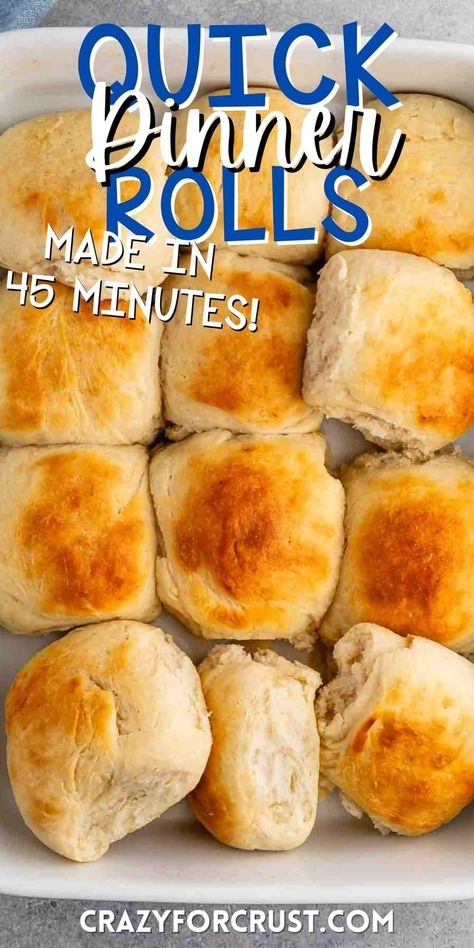 Easy Quick Dinner Rolls in under 45 minutes! This recipe makes fluffy yeast rolls that the entire family will love - a great side dish! Easy Quick Dinner Rolls, Fluffy Yeast Rolls, Baking Magazine, Quick Yeast Rolls, Easy Quick Dinner, Quick Dinner Rolls, Soft Dinner Rolls, Easy Yeast Rolls, Quick Buns