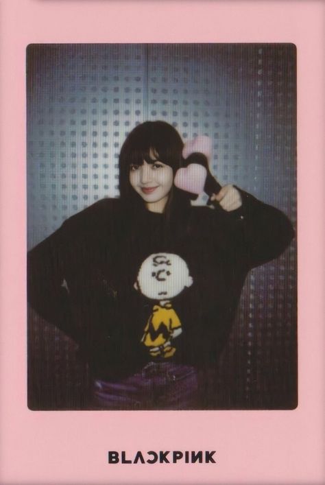 Blackpink Poster, Blackpink Members, Polaroid Photos, Lisa Blackpink Wallpaper, Blackpink And Bts, Kim Jisoo, Blackpink Photos, Black Pink Kpop, Blackpink Fashion