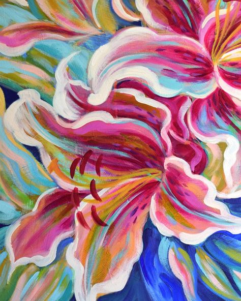 Julie Marriott | When I first sketched out these lilies, I thought, “Oh goodness, the flowers are so big there isn’t much room for a vase!” But I think it… | Instagram Art On Big Canvas, Large Painting Ideas On Canvas, Big Painting Ideas Canvases, Big Acrylic Painting, Painted Lilies, Zemer Peled, Flower Paintings On Canvas, Big Paintings, Lions Art