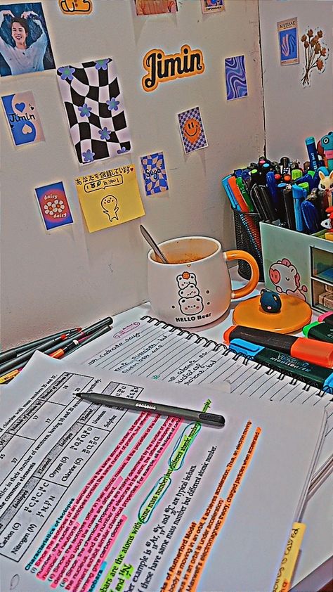 Table Notes Ideas, Academia Validation, Zoe Land, Diy Wall Collage, Bday Decoration, Reel Template, Neet Notes, Project Cover, Insta Reel