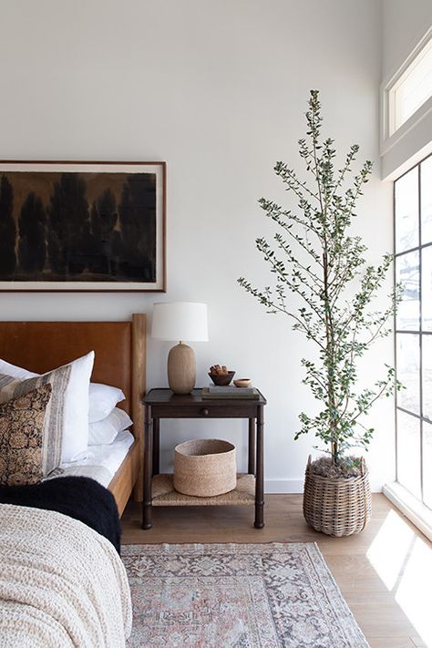 Amber Interiors Bedroom, Freda Salvador, Shoppe Amber Interiors, Modern Bedroom Decor, California Design, Amber Interiors, Home Modern, Vintage Modern, Bed Room