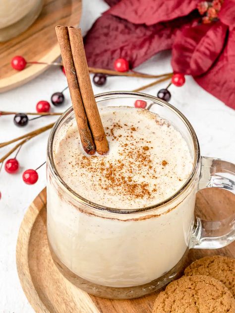 Non Alcoholic Coquito, Alcohol Free Drink Recipes, Entirely Elizabeth, Easy Holiday Drinks, Coquito Recipe, Cranberry Drinks, Alcohol Free Drinks, Homemade Vanilla Extract, Coconut Drinks