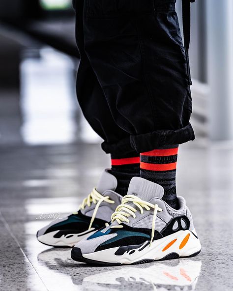 Yeezy Waverunner 700 Outfit Men, Waverunner 700 Outfit Men, Waverunner 700 Outfit, Waverunner 700, Yeezy Wave Runner, Wave Runner, Yeezy 700, Jordans Sneakers, Air Jordan Sneaker