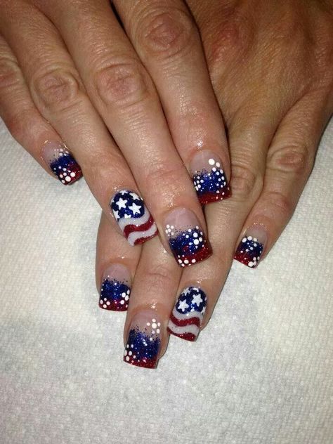 Black American Flag Nails, Jel Nails, Pinterest Nail Ideas, American Flag Nails, 4th Nails, Everyday Nails, Patriotic Nails Design, Firework Nails, Flag Nails