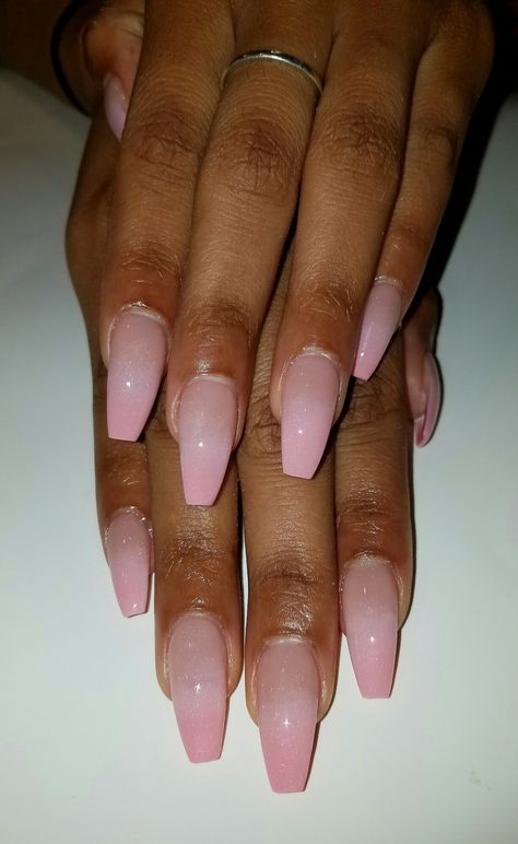 Pink Ombre Sns Nails, Pastel Pink Ombre Nails, Pink On Pink Ombre Nails, Light Pink Ombre Nails Coffin, Sns Nails Ombre, Pink French Ombre Nails, Cloudy Pink Nails, Short Pink Ombre Nails, Pink Ombre Nails Coffin