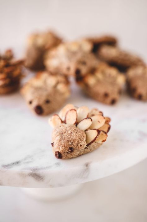 Hedgehog Cookies, Cookies Vegan, Unique Cookies, Cake Vegan, Oreo Dessert, Almond Cookies, Healthy Cookies, Vegan Sweets, Vegan Cookies