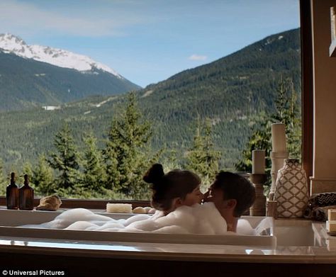 Couple In A Bathtub, Romantic Shower Together, Bathup Couple, Couples Taking Shower, Couple Bathtub Aesthetic, Couples Bathtub, Bathtub Aesthetic, Prenup Photos Ideas, 50 Shades Freed