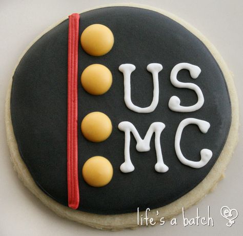 https://flic.kr/p/j5Na8U | USMC cookie. | Blogged here: <a href="http://lifesabatch.com/?p=1308" rel="nofollow">lifesabatch.com/?p=1308</a> Marine Corps Desserts, Marine Corps Cupcakes, Marine Corps Cookies, Usmc Cookies, Usmc Party, Marine Corps Cake, Usmc Graduation, Usmc Retirement, Marine Party