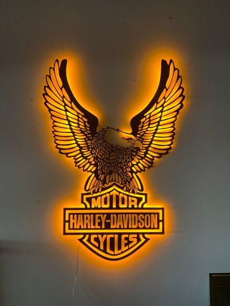 HARLEY DAVIDSON EAGLE METAL LED LOGO HARLEY-DAVIDSON METAL LED WALL SIGN THE PRODUCT IS MADE FROM 1.5 MM THICK STEEL NOT WOOD OR MDF!! FREE & EXPRESS SHIPPING SHORT PROCESSING TIME SIGNS ARE 100% HANDMADE. We produce the sign after your purchase. Do not hesitate to ask different colors. NO ASSEMBLY REQUIRED / READY / EASY TO HANG: There is a hanging attachment at the back of the wall sign. WHAT IS INCLUDED: 1. 12V ADAPTER : Adapter can be operated with 110-240 volt ac currents. IT IS COMPLETELY Harley Davidson Bedroom Ideas, Vintage Harley Davidson Art, Harley Davidson Garage Ideas, Harley Davidson Kunst, Harley Davidson Wall Art, Harley Davidson Decor, Gt Bikes, Harley Davidson Crafts, Harley Davidson Eagle