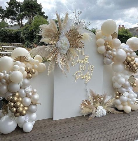 Balloon Graduation, Balloons Graduation, Garland Balloon, Backdrop Balloon, 18th Birthday Decorations, Balloon Festival, Birthday Party Theme Decorations, Birthday Balloon Decorations, Elegant Birthday