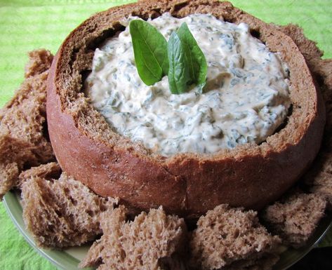 Mennonite Girls Can Cook: Pumpernickel Bread and Spinach Dip Bread And Spinach Dip, German Pumpernickel Bread Recipe, Pumpernickel Bread Recipe, Pumpernickel Bread, Mennonite Girls Can Cook, Bread Dip, Artisan Bread Recipes, Dried Vegetables, Amish Recipes