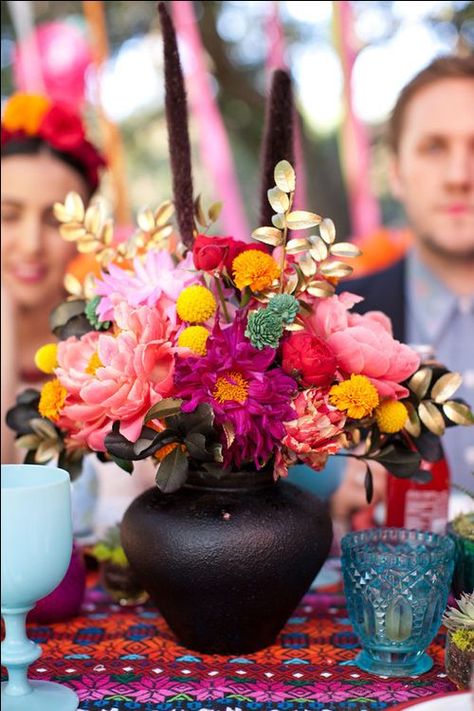 Day of the Dead Wedding Centerpieces | Day of the Dead centerpiece with peonies, dahlias, billy balls. Mexican Style Wedding, Day Of The Dead Party, Quinceanera Cakes, Billy Balls, Fiesta Wedding, Mexican Party Theme, Fiesta Theme, Boda Mexicana, Mexican Party