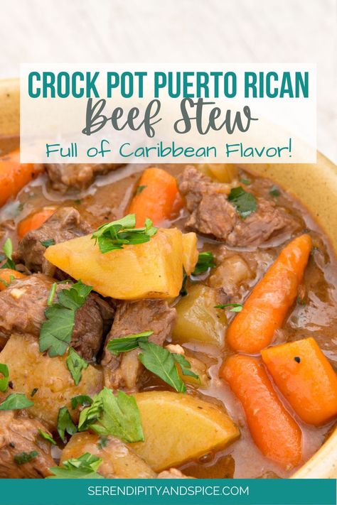 This Puerto Rican Beef Stew Recipe was one of the first recipes my mother in law taught me and it is AMAZING! Beef Stew In Slow Cooker, Spanish Beef Stew, Puerto Rican Beef Stew, Beef Stew Crock Pot, Beef Stew Crock, Pot Roast Crock Pot Recipes, Recipes Steak, Crockpot Recipes Beef Stew, Slow Cooker Stew