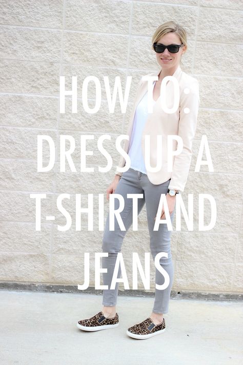 Click through for all the details! How To: Dress Up A T-Shirt and Jeans | C. Style Blog Dress Up A T Shirt And Jeans, Dress Up Jeans And Tshirt, Dress Up A T Shirt, Light Color Jeans, Shirt Styling, Jeans And T Shirt Outfit, Dress Up Jeans, T Dress, Stylish Jeans