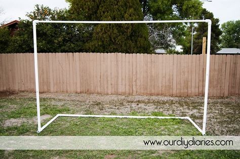 DIY. Pvc wedding backdropwith some fabric and string lights?!? I think so! Pvc Movie Screen Frame, Diy Pipe And Drape, Backdrop Lights, Backyard Movie Screen, Wedding Backdrop Lights, Projector Screens, Arch Light, Diy Wedding Arch, Lights Diy