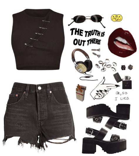 Summer Outfits Grunge Aesthetic, Emo Grunge Summer Outfits, Grunge Skirt Outfit Summer, Outfit Inspo Summer Alternative, Summer Outfits 2023 Alt, Edgy Outfits For Summer, Concert Grunge Outfit, Summer Outfits Dark Aesthetic, Summer Metal Outfit