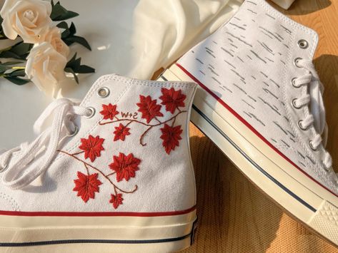 Maple Embroidery, Embroidery Shoes Diy, Converse Floral, 70 Converse, Chuck 70 Converse, Shoes Basic, Converse Embroidery, Floral Converse, Converse Vintage