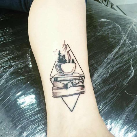 Geek Tattoo Ideas, Writer Tattoo, Book Tattoo Ideas, Book Tattoos, Bookish Tattoos, Single Line Tattoo, Coffee Tattoos, Geek Tattoo, Temp Tattoo