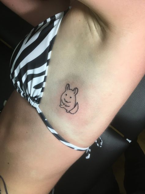 Татуировка шиншиллы Chinchilla Tattoo Ideas, Chinchilla Tattoo, Stick And Poke, Creative Tattoos, Mini Tattoos, I Tattoo, Tatting, Tattoo Ideas, Wallpapers