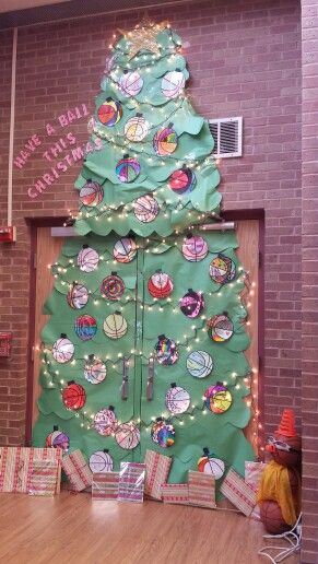 Basketball Christmas Door Soccer Christmas, Door Decorations Classroom Christmas, Basketball Christmas, Christmas Doors, Holiday Door Decorations, Classroom Doors, Christmas Door Decoration, Classroom Christmas, Door Decorating