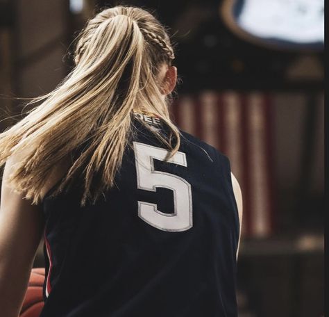 Paige Bueckers Jersey, Paige Bueckers Wallpaper Laptop, Paige Bueckers Icons, Paige Bueckers Basketball, Paige Buckers, Basketball Wife Aesthetic, Paige Buekers, Pagie Bueckers, Uconn Basketball