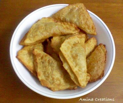 Meat Samosa, How To Make Samosas, Indian Breads, Iftar Party, Dress Designing, Indian Bread, Rice Pasta, Sausage Rolls, Minced Meat