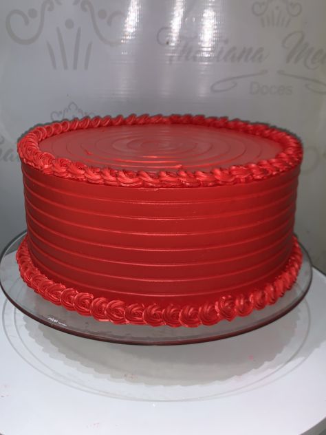 Bolo em chantininho, na cor vermelho no modelo espatulando com efeito em espatula. Simple Red Cake, Red Birthday Cakes, Red Cake, Birthday Cakes For Men, July Birthday, Cakes For Men, Cake Designs Birthday, Cakes For Boys, Buttercream Cake