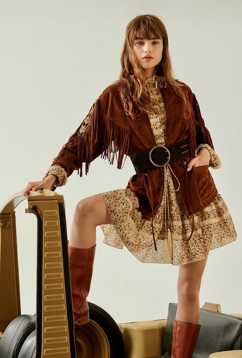 Etro Etro Resort, Fashion Trend Report, Resort 2020, Cooler Look, 2020 Fashion, Fun Times, Yellow Fashion, Estilo Boho, Fashion 2020