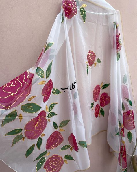 Handpainted Organza Dupatta ❤️✨ . . . . #dupatta #clothing #handpainted Organza Dupatta Painting Designs, Organza Painted Dupattas, Handpainted Dupattas, Organza Printed Dupatta, Dupatta Painting, Asian Attire, Fabric Colour Painting, Fabric Painting On Clothes, Painted Fabric