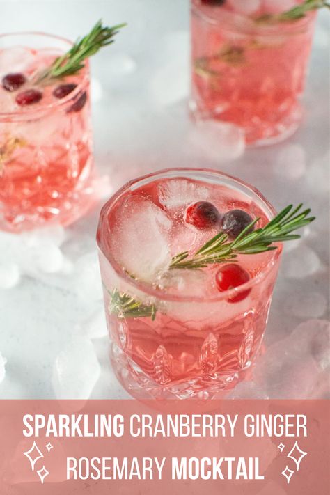 Non Alcoholic Cranberry Drinks, New Year Mocktail, Holiday Non Alcoholic Drinks, Cranberry Fizz Mocktail, Christmas Mocktails Non Alcoholic, Sparkling Mocktails, Vegan Mocktail, Rosemary Mocktail, Winter Mocktails