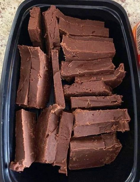 Ina Garten 🍜🍝 | "I finally got this recipe from my mother and made three batches of the stuff Low Carb Fudge, Hersheys Cocoa Fudge, Fireball Fudge, Vegan Fudge, Keto Fudge, Fudge Ingredients, Fudge Recipes Chocolate, Free Keto Meal Plan, Fudge Recipes Easy