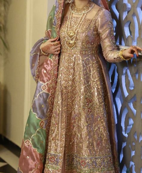 Hyderabadi Bridal Dress, Walima Dresses, Nikkah Bride, Bridal Mehndi Dresses, Walima Dress, Shadi Dresses, Mehendi Outfits, Nikkah Dress, Pakistani Couture