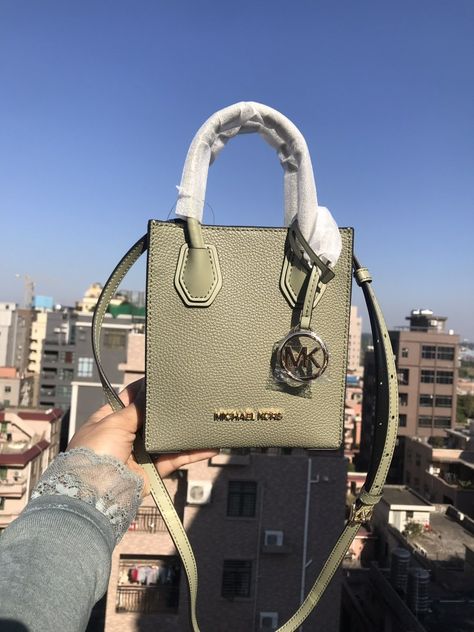 Michael Kors Mercer, Mk Handbags, Mk Bags, Luxury Bags, Women Handbags, Michael Kors, Handbags