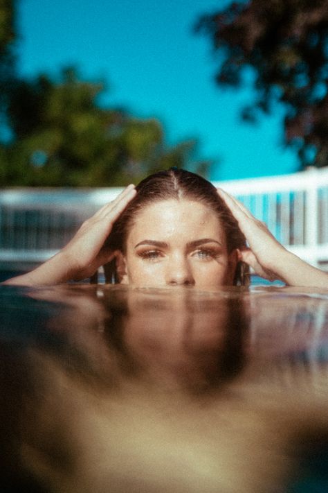 Nude photoshoot in a pool. Pool Pics, Women's Retreat, Birthday Shots, Party Vibe, Womens Retreat, Soul Eater, Pool Party, Mood Board, Neon