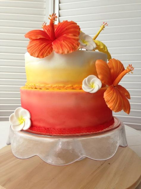 Hawaiian Bday Cake, Hawaiian 16th Birthday Party, Hawaiin Cakes Ideas, Hibiscus Birthday Party, Tropical Bday Cake, Hibiscus Birthday Cake, Aloha Cake Ideas, Hawaiian Cake Design, Tropical Cake Ideas