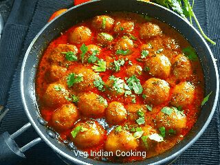 Veg Indian Cooking: Dum Aloo Kashmiri Dum Aloo, Dum Aloo, Indian Cookbook, Aloo Recipes, Bhaji Recipe, Fried Fish Recipes, Indian Kitchen, India Food, Masala Recipe