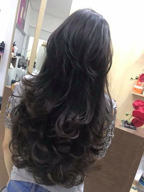 Layers For Long Hair, Pretty Hair Cuts, Hair Inspiration Long, Hairstyles For Layered Hair, Haircuts For Wavy Hair, Hair Stylies, Haircuts For Medium Hair, Haircuts Straight Hair, Haircuts For Long Hair