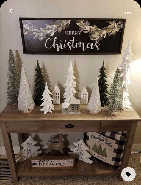 Diy Winter Decorations, Winter Decor Diy, Diy Winter Decor, Winter Decorating Ideas, Winter Decor Ideas, Christmas Entryway, Hobby Lobby Christmas, Cozy Christmas Decor, Winter Decorating