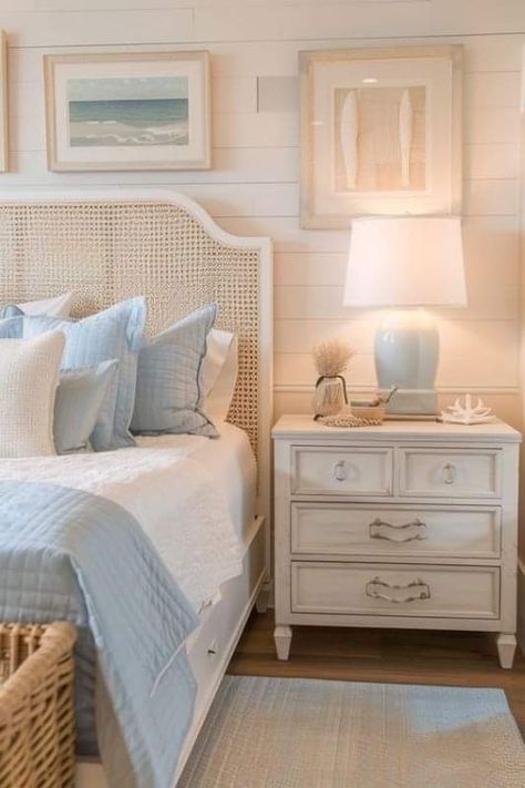 Room Decor Bedroom Blue And White, White Bedroom With Light Blue Accents, Bedroom Inspo Coastal, Classy Beach House Decor, Costal Bedroom Design, Costal Grandma Bedroom Aesthetic, Beach Aesthetic Bedroom Ideas, Serena Lily Bedroom, Blue Beachy Bedroom