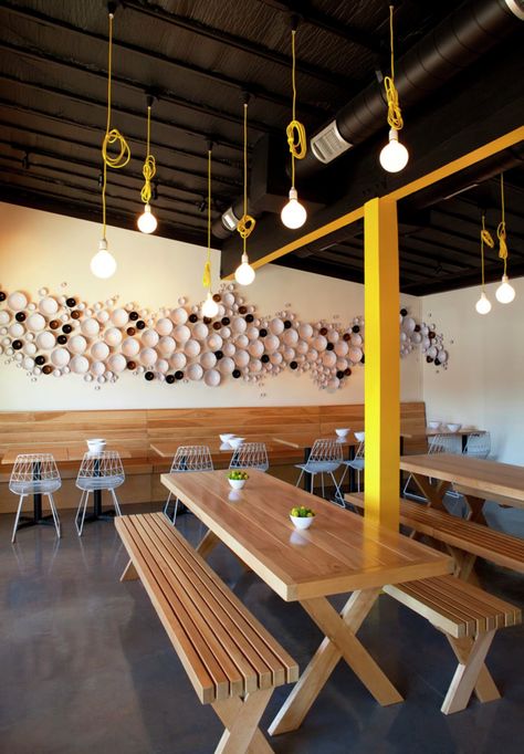 Completed in 2014 in Los Angeles, United States. Images by Undine Pröhl . Restaurateur Husband-and-wife team Michael and Kelly Kim wanted a space aligned with their mission to offer delicious, healthful cuisine inspired by... Small Restaurant Interior, Canteen Design, Cafe Bar Design, Small Restaurant Design, Handmade Wood Furniture, Small Restaurant, Small Restaurants, Design Café, Small Cafe