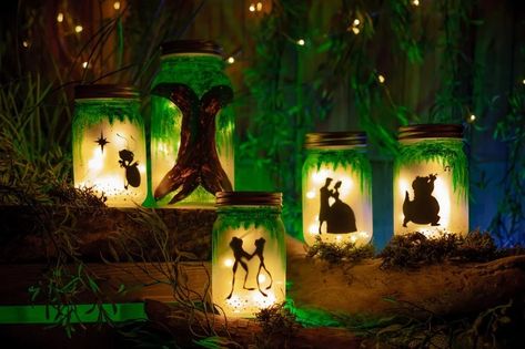 Princess And The Frog Wedding Theme, Princess And The Frog Sweet 16, Mason Jar Center Piece, Frog Decorations, Mason Jar Center, Enchanted Forest Quinceanera Theme, Frog Classroom, Frog Wedding, Princess Tiana Birthday Party