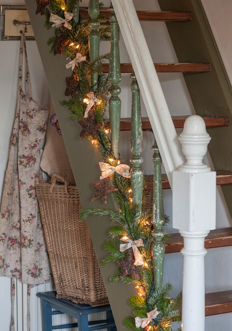 Christmas house: 19th century Dutch farmhouse is brought to live with vintage decor | Real Homes Dutch Farmhouse, Front Door Images, Dutch Decor, Christmas Fairy Lights, Cozy Den, Christmas Reading, Door Images, Spring City, Cosy Room