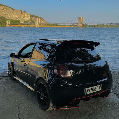 Renault Clio Modified, Clio 4 Rs, Clio Sport, Clio Rs, Faux Snap, Car Pic, Aesthetic Cars, 50 Cc, Renault Sport