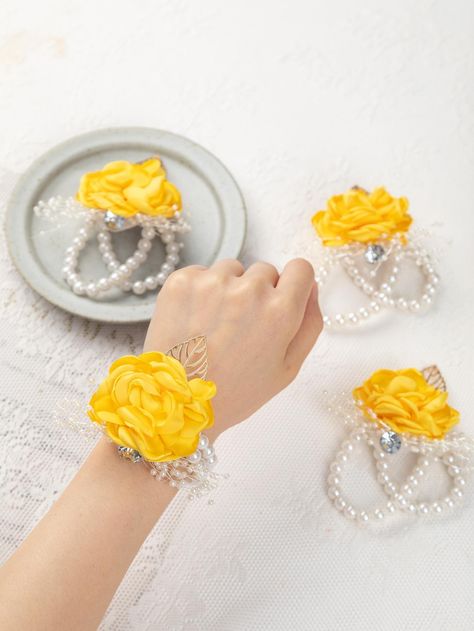 Yellow  Collar  Polyester   Embellished   Wedding & Event Flower Party Decor, Yellow Rose Bouquet, Artificial Flower Centerpieces, Wedding Archway, Delphinium Flowers, Hand Flower, Wrist Flowers, Ranunculus Flowers, Silk Wedding Bouquets