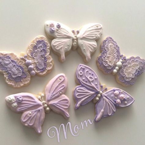 Sweet Butterfly Love, lavender butterfly cookies in royal icing by sweetvintique, posted on Cookie Connection Lavender Butterfly Quinceanera, Lavender Butterfly Cake, Butterfly Sugar Cookies Decorated, Butterfly Royal Icing Cookies, Sweet 16 Butterfly Cookies, Butterfly Baby Shower Cookies, Butterfly Cookies Royal Icing, Butterfly Cookies Decorated, Purple Butterfly Cookies Decorated